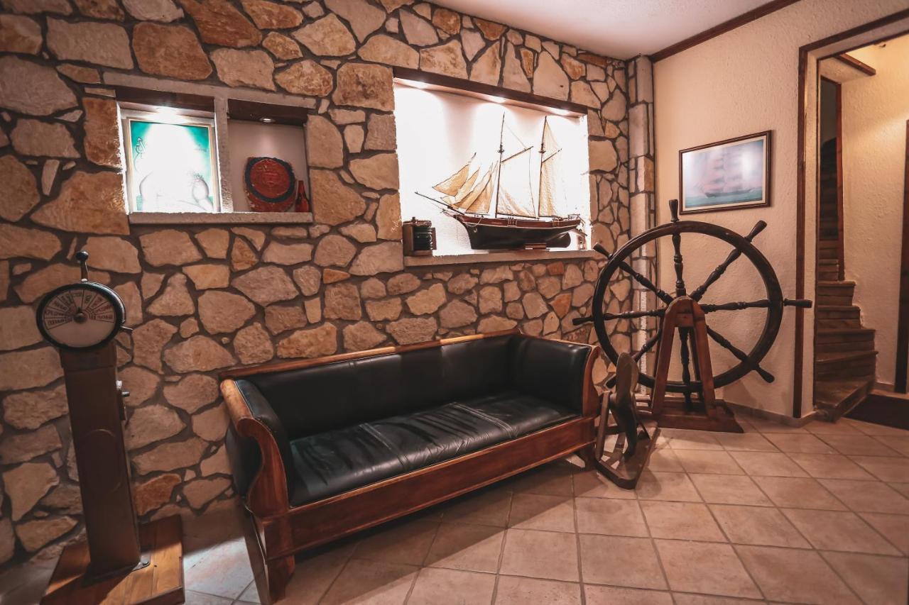 Karnagio Vasilas Agia Paraskevi (Kassandra) Exterior foto